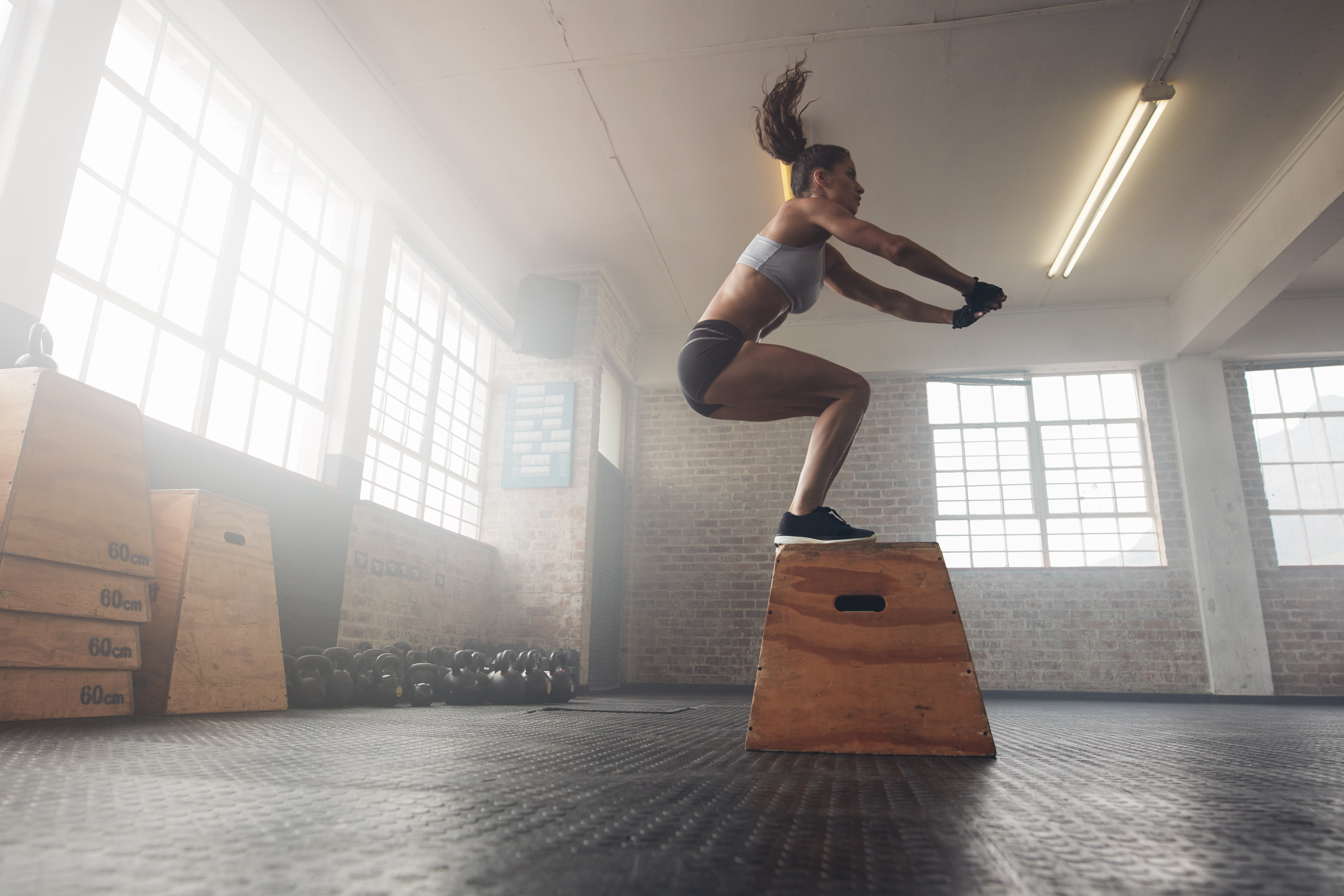 Explosive leg power using box jumps