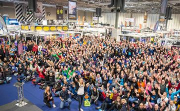 Paula-Radcliffe-Crowds-The-National-Running-Show